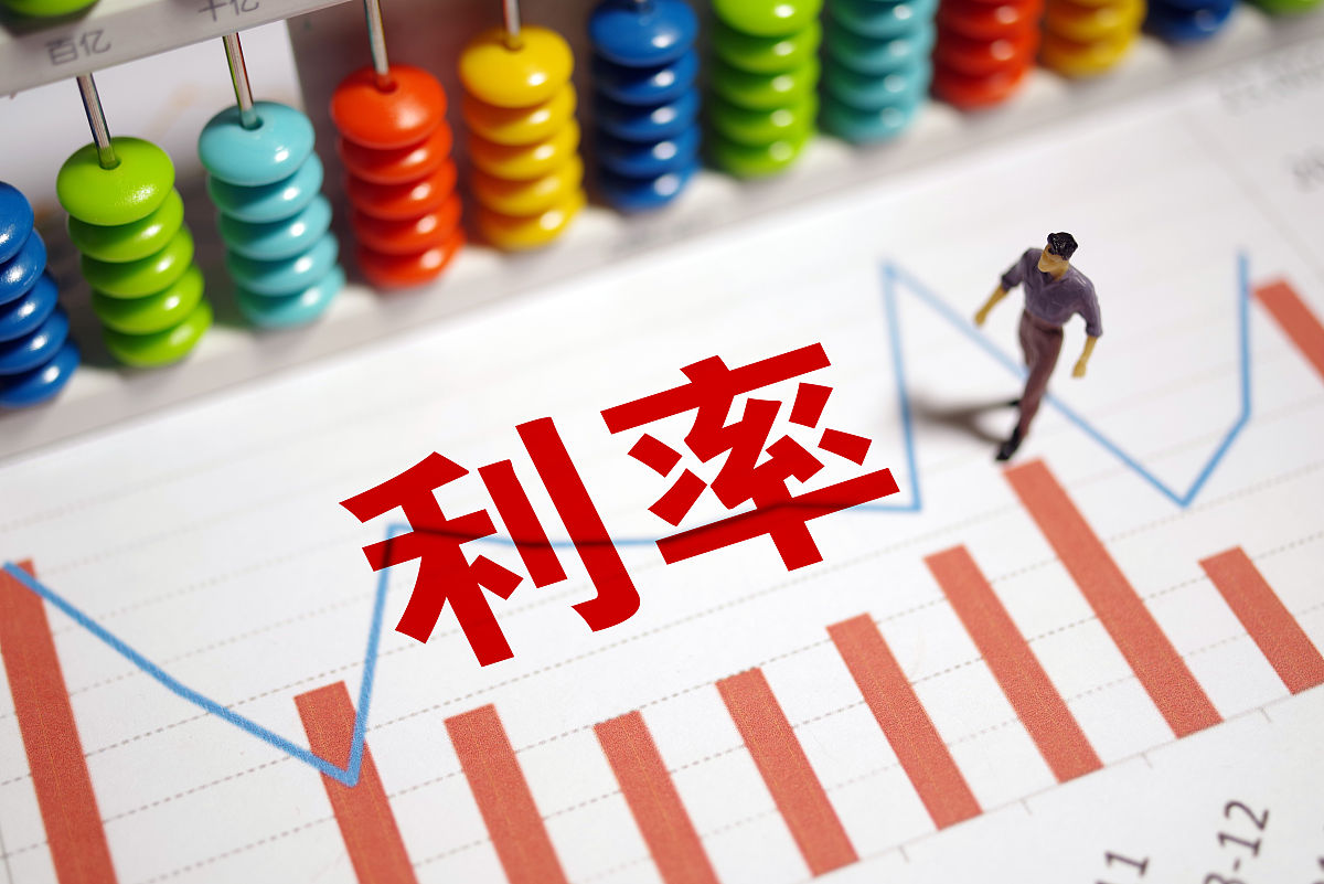 短债受资金关注利率再次下探至135%附近相关基金头部业绩优势明显